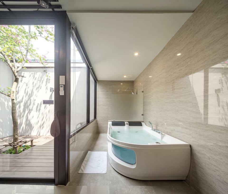 The Valen Resort Bangkok Buitenkant foto